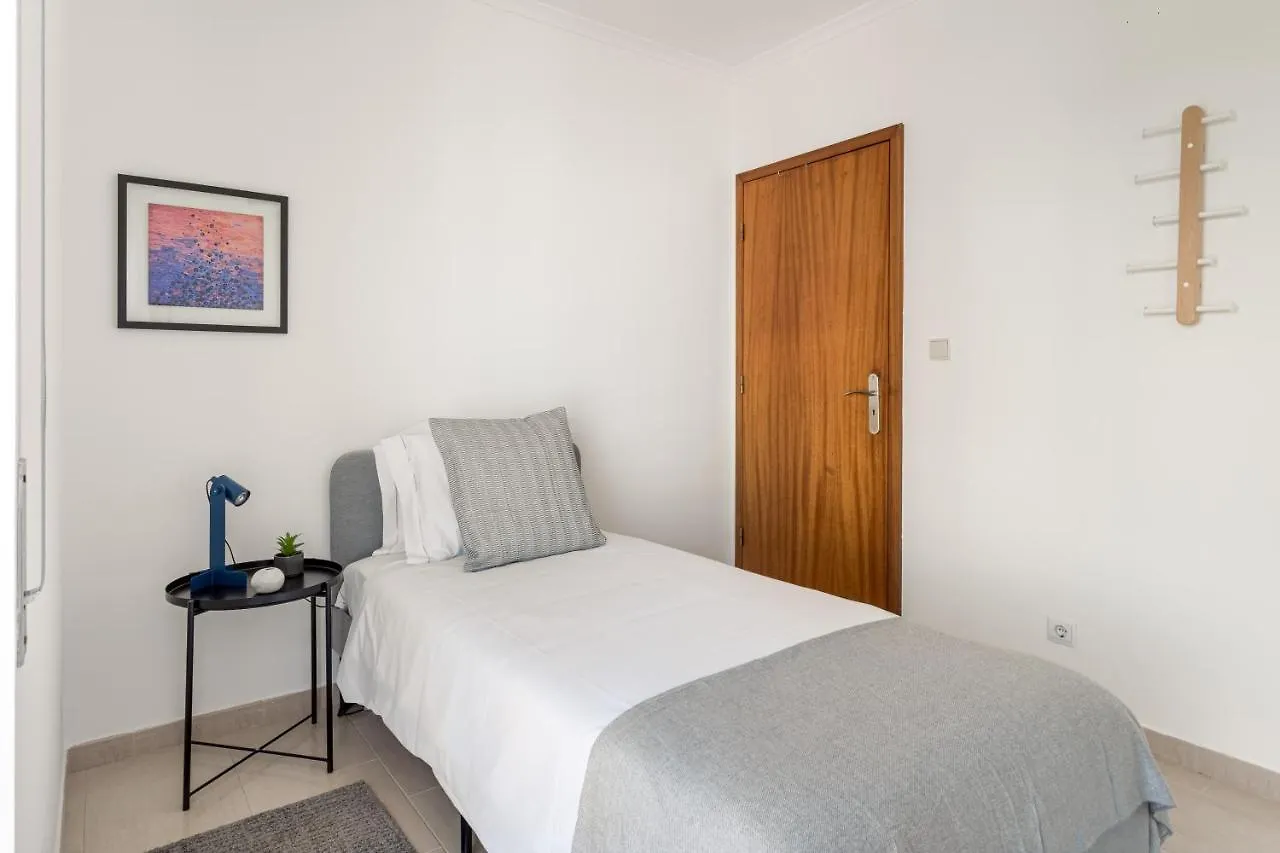 Joivy Sunny Apartment In Marvila Lisboa
