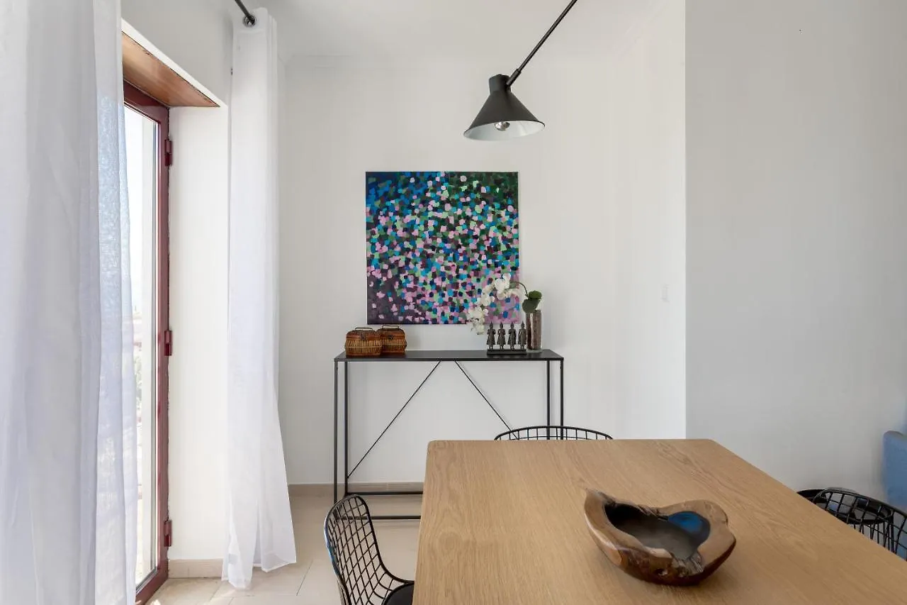 Joivy Sunny Apartment In Marvila Lisboa